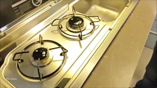 ALUGUE MOTORHOME, TRAILERCAR, NOVIDADE , RENAULT MASTER L3H2, COMPLETA, CNH B, DETALHES NO VÍDEO. смотреть онлайн