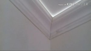 Монтаж плинтуса с зазором под светящуюся ленту