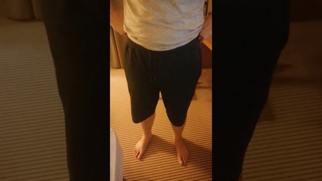 ЧЁРНЫЕ ШОРТЫ, СМОТРЕТЬ ВСЕМ смотреть онлайн