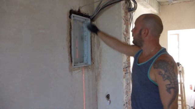 Установка электрического щита за 1 минуту.Таганэлектро!!! смотреть онлайн