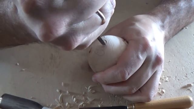 Сова из яйца. Резьба по дереву смотреть онлайн