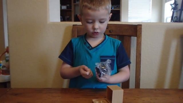 Roblox blind boxes toy review смотреть онлайн