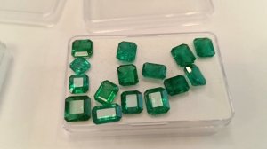 Хромдиопсид. Сравнение хромдиопсида с изумрудом. #драгоценныекамни #хромдиопсид #изумруд #ювелирка