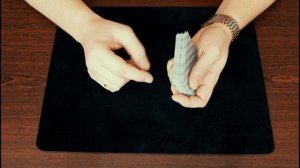 Раздаем себе тузы (overhand shuffle) | ОБУЧЕНИЕ