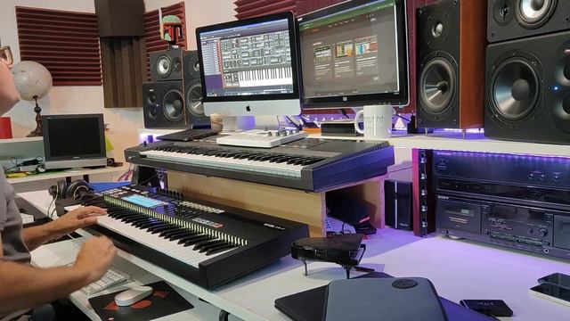 🎹 ELKA X Synth 🍒 Cherry Audio All Playing NO TALKING Sounds Demo by AGD @AGDugros смотреть онлайн