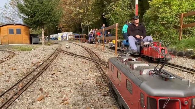 Gartenbahn Staufen, Switzerland, öffentlicher Fahrtag 23.10.2022, Spur 5“ Und 7 1/4“. Rundfahrt 10‘