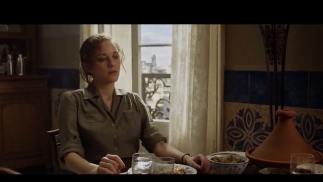 Брэд Питт ест. Моменты из всех фильмов смотреть онлайн