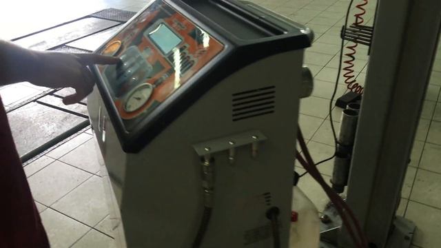 Полная замена масла в АКПП Toyota Land Cruiser 200 смотреть онлайн