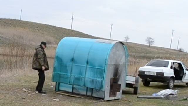 Разгрузка бани с прицепа смотреть онлайн