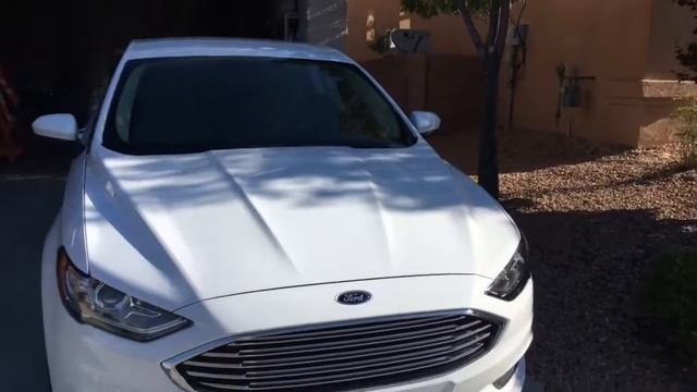 2017 Ford Fusion Hybrid смотреть онлайн