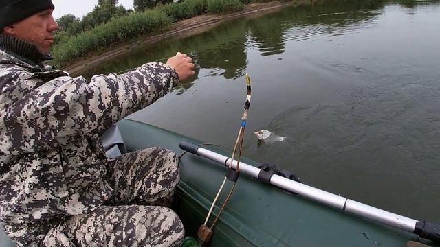 РЫБАЛКА В НОЧ НА ПОДКОВУ В РАЙОНЕ П.МАЛОИВАНОВКА смотреть онлайн