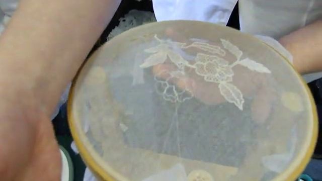 Limerick Lace Demonstration by Sandra Finnegan смотреть онлайн