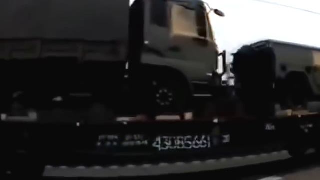 Китайская военная техника транспортируется РЖД по территории России смотреть онлайн