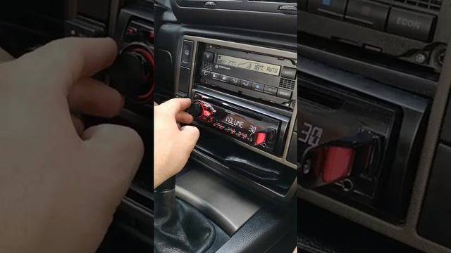 VW PASSAT b5 installation hertz pioneer components смотреть онлайн