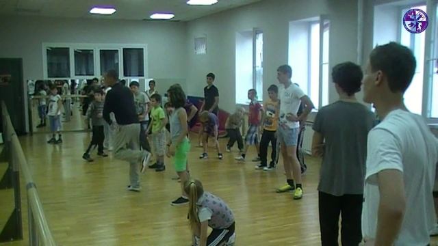 2012 10 17 Мастер класс в Туапсе от B Boy Langren (Белоруссия) смотреть онлайн
