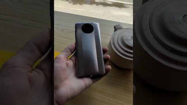 Poco X3 Pro в золотом цвете📱 смотреть онлайн