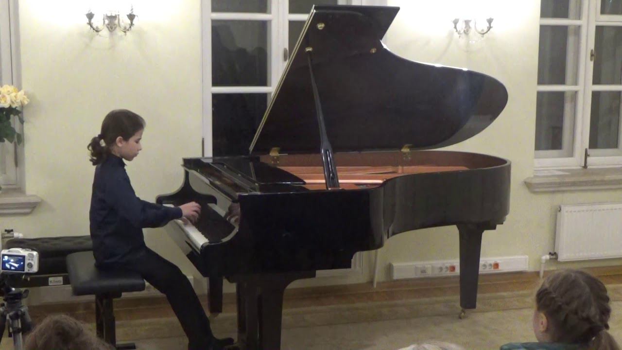 К. Дебюсси Сады под дождем из сюиты "Эстампы" L.100 смотреть онлайн