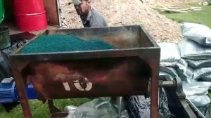 Резиновое покрытие для детских площадок. Укладка резиновой крошки. Нанесение спортивной разметки!