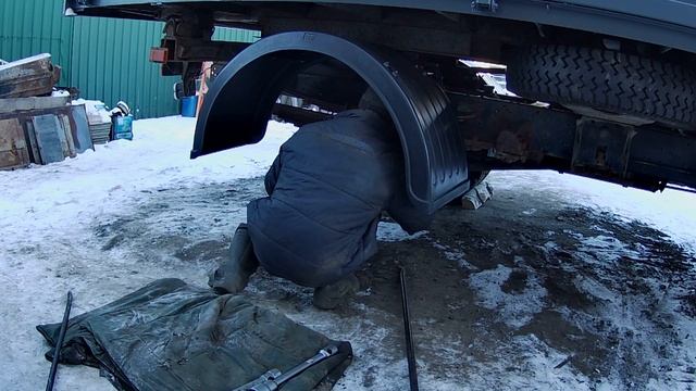 Замена сальника задней ступицы ГАЗ 3309. смотреть онлайн