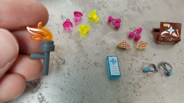 Is It Castle? Ep.1 | Emily Jones & the Eagle Getaway | Lego Build & Review | 41190 смотреть онлайн