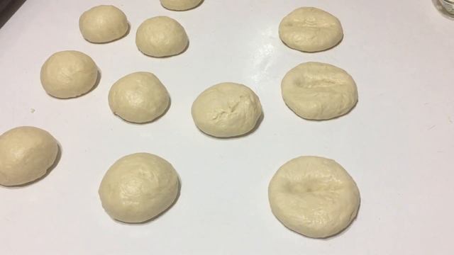 PASTANELERDE TARİFİ SIR GİBİ SAKLANAN POĞAÇA TARİFİ?Muhteşem PASTANE POĞAÇASI /poğaça nasıl yapılır смотреть онлайн