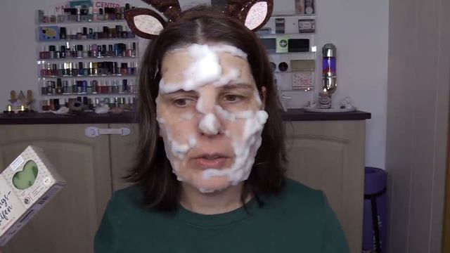 Rossmann - Haul, 10 Produkte in ROT-GRÜN mit BUBBLE Maske ?Christmas with us Adventskalender? Tür смотреть онлайн