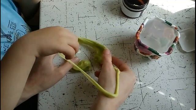 Лизун дома своими руками. Играем с лизуном смотреть онлайн