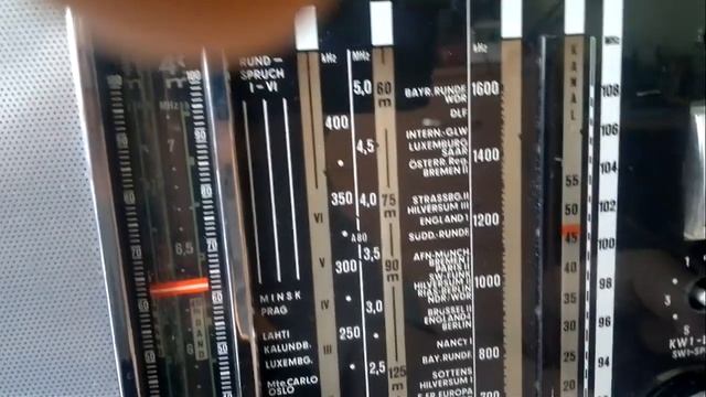 GRUNDIG SATELLIT 6001 - радиоприемник с душой. смотреть онлайн