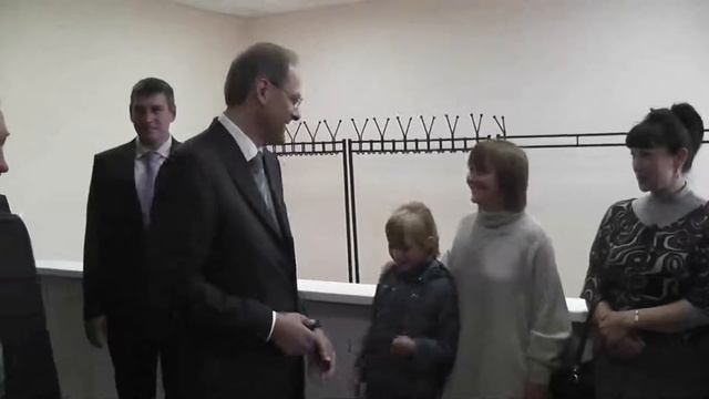 Губернатор Юрченко побывал в музыкальной школе смотреть онлайн