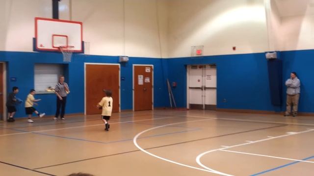 Aubrey's first game! She scored the first 2 points смотреть онлайн