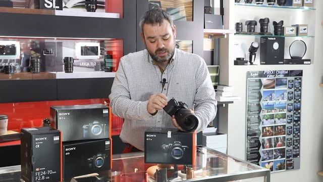 Sony A7RIII | Mejor cámara sin Espejo смотреть онлайн