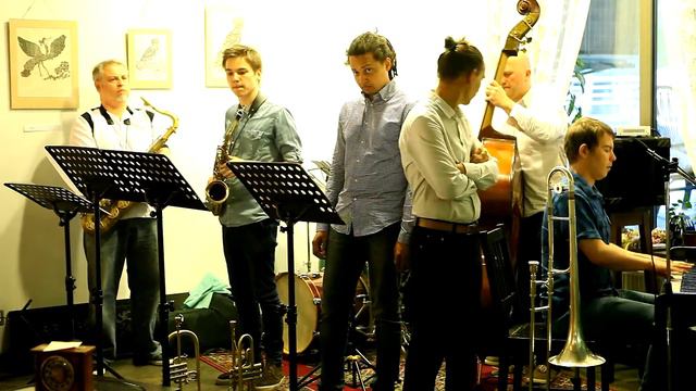 Dennis Adu Septet - Climb To The Nuwara Eliya смотреть онлайн