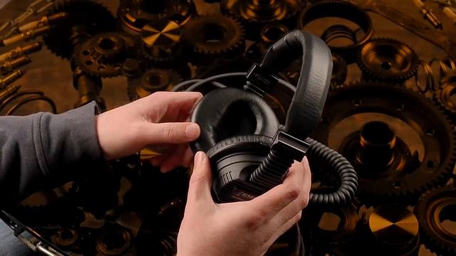 Накладные наушники German MAESTRO GMP 8.35 D смотреть онлайн