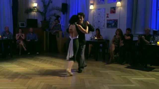 Celine Giordano & Alexis Quezada - Esquina del Tango 2017 смотреть онлайн