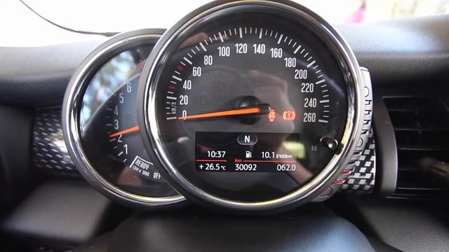 Renault St Denis Mini Cooper S смотреть онлайн