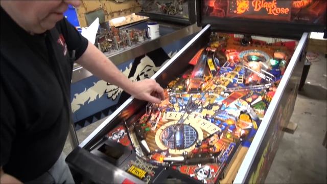 #1593 Bally BLACK ROSE Pinball Machine-ARCADE 1 UP MARVEL SUPER HEROES-PUNISHER-TNT Amusements смотреть онлайн
