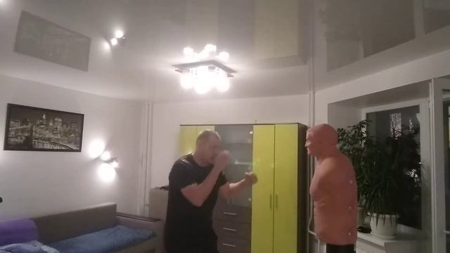 Я 101/манекен 105-110.С дистанции комбинации прямые, боковые снизу. смотреть онлайн