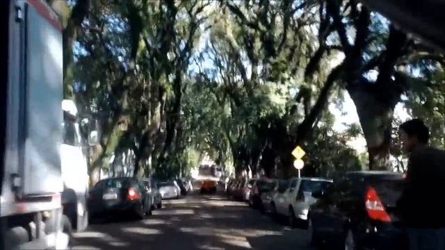 Um passeio de carro pela Rua Gonçalo de Carvalho смотреть онлайн