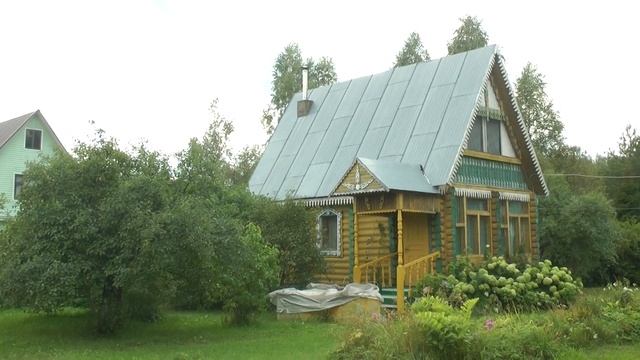 Мы продаём, а вы можете купить большое домовладение в красивой деревне Михали. смотреть онлайн