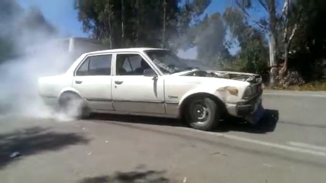 Toyota corona 2.0 forreando смотреть онлайн