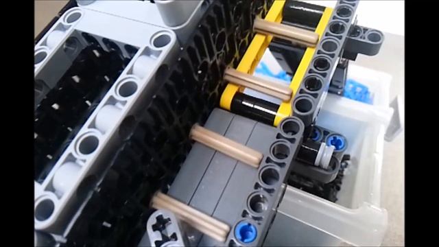Lego Pin out & sorter factory смотреть онлайн