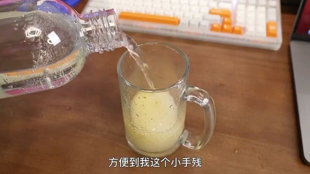 С ним вы можете сделать свою собственную вкусную газировку! смотреть онлайн