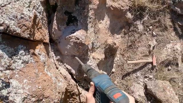 define işaretleri Kaplumbağa hazinesini buldum kaya kasası define/treasure finding is amazing смотреть онлайн