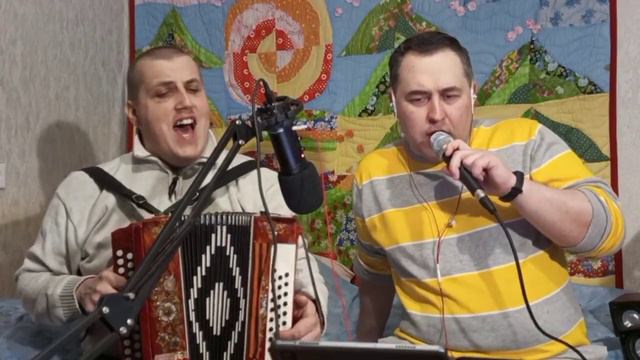 "На поле танки грохотали". Дуэт "Простые Вятские парни" (Андрей Чешуин, Сергей Самылов) смотреть онлайн