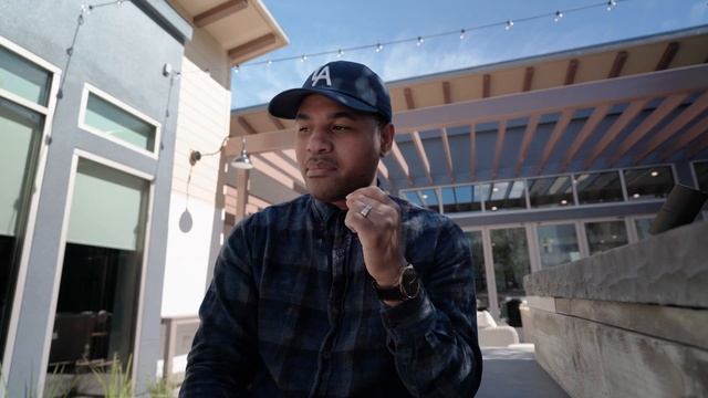 The 2024 Acura Integra Type S is here - It's a 2023 Civic Type R in a nicely tailored tuxedo! смотреть онлайн