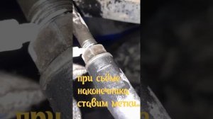 тайота wish . снятие привода. снятие рулевой тяги. устранение течи натяжника цепи грм.