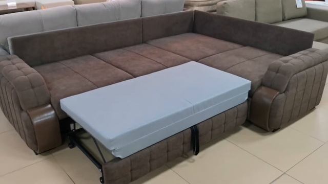 181651"НИКОЛЬ" диван угловой (арт. ТД 833). Цвет: Lounge 10/Astor coffe/FIBRE 2505/2 (яркие цветы). смотреть онлайн