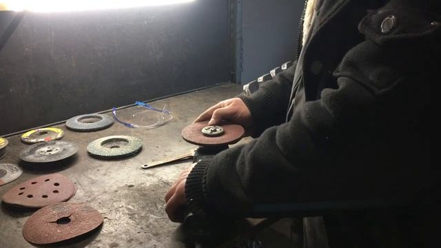Шлифовальный диск для болгарки. смотреть онлайн