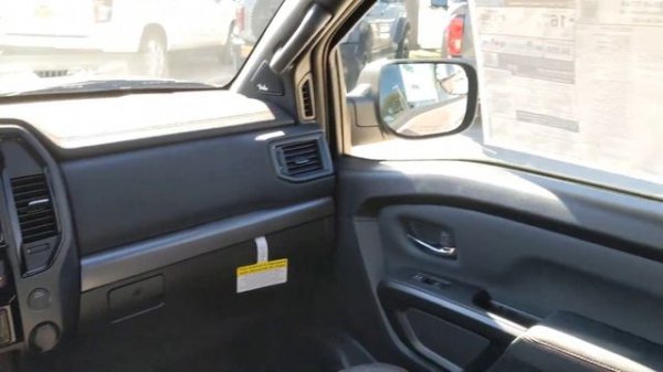 2024 Nissan Titan San Antonio, Austin, Houston, New Braunfels, Helotes, TX N240256