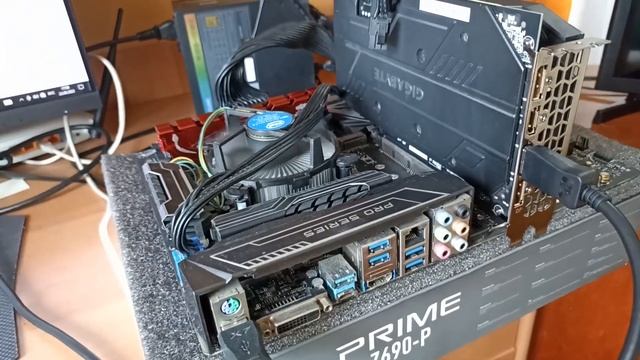 Тест комплекта, материнская плата MSI Z270 SLI Plus, процессор i5-6600, DDR4 16 Gb смотреть онлайн